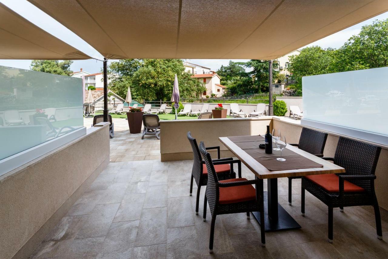 Villa Aria 1 Малинска Экстерьер фото
