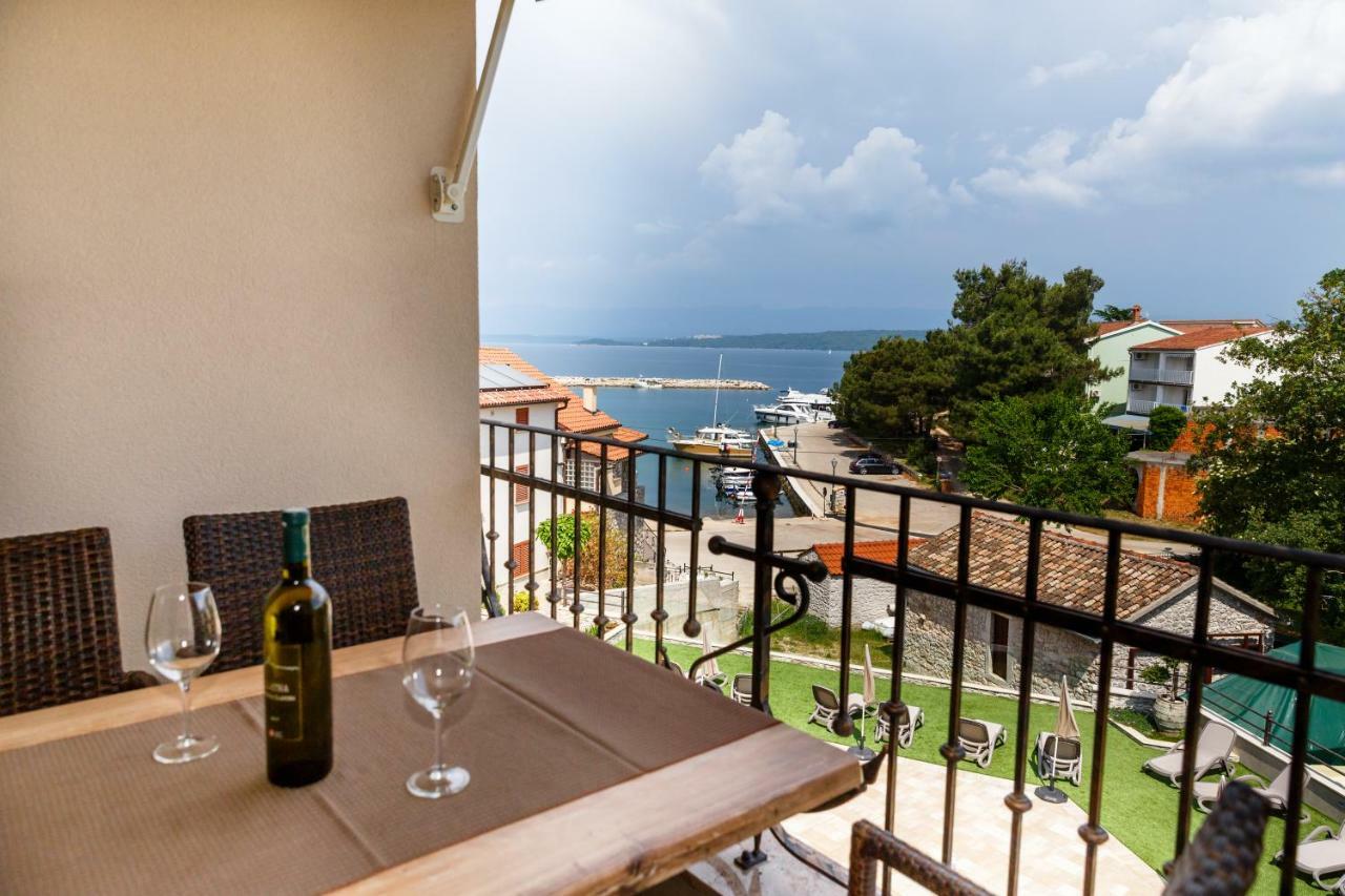 Villa Aria 1 Малинска Экстерьер фото