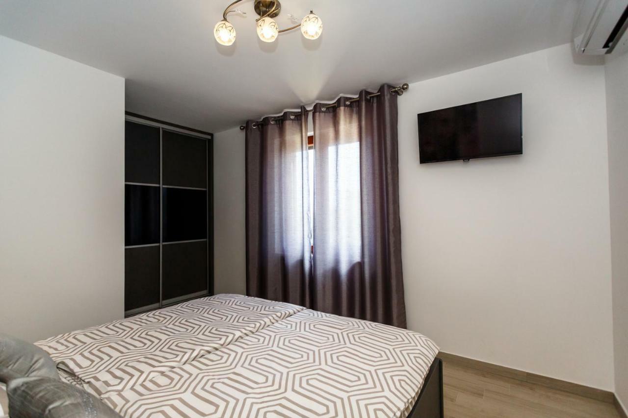 Villa Aria 1 Малинска Номер фото